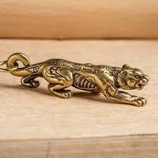My Souq Store 1 Piece - 5 x 3cm - Small Chinese Retro Collectible Brass Ancient Beast Bird Pixiu Sculpture Home Decoration Brass (N047)