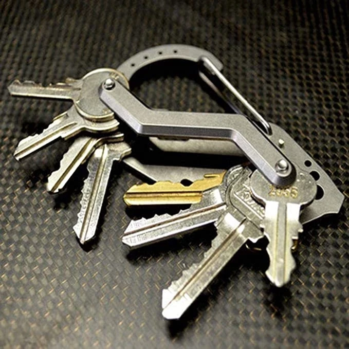 سلسلة مفاتيح من الفولاذ المقاوم للصدأ