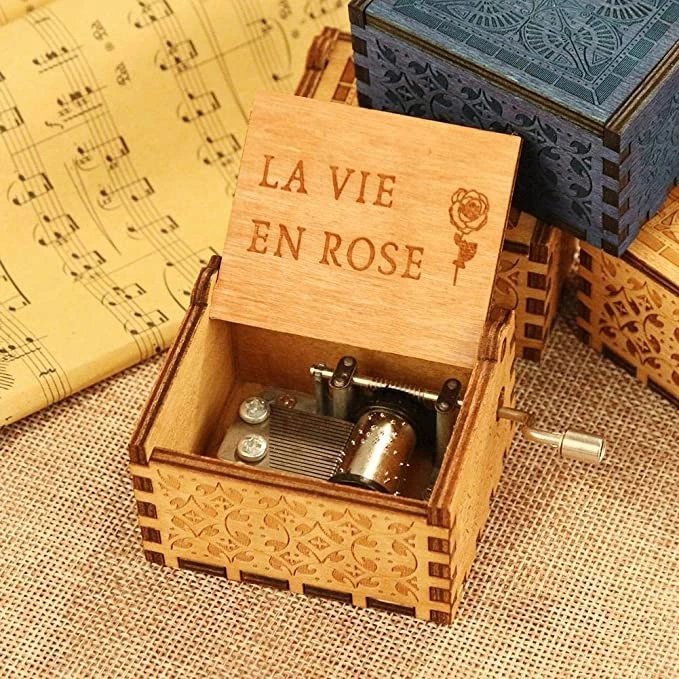 كرنك يدوي خشبي عتيق منحوت باللون البني LA Vie EN Rose Theme Music Box - B089P1RHTC